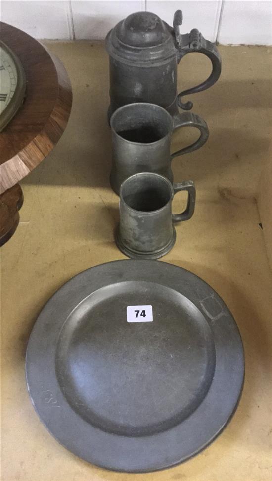 Pewter incl plates and jugs